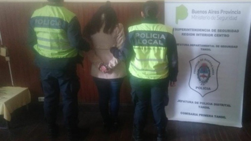 Con bolsos "especiales", burlaban las alarmas y robaban en una tienda